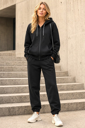 BLACK CUFFED JOGGER