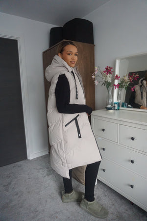 OYSTER HOODED ZIP UP GILET