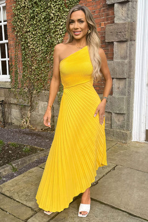 AX PARIS YELLOW ONE SHOULDER CUT OUT PLEATED MIDI DRESS