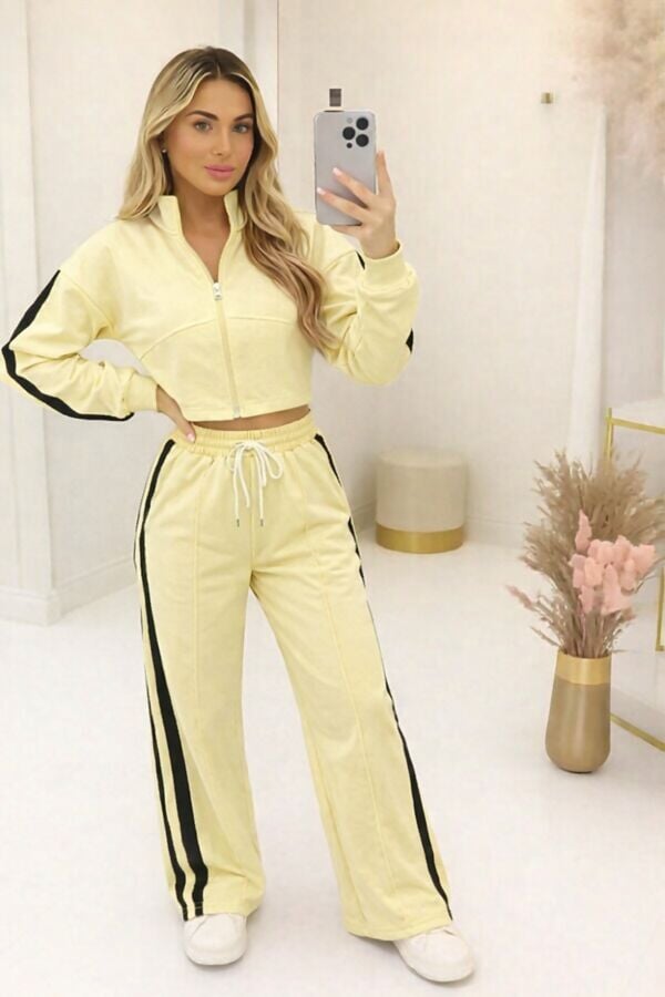 YELLOW CROPPED DOUBLE STRIPE ZIPPED SWEATSHIRT WITH WIDE LEG TROUSER
