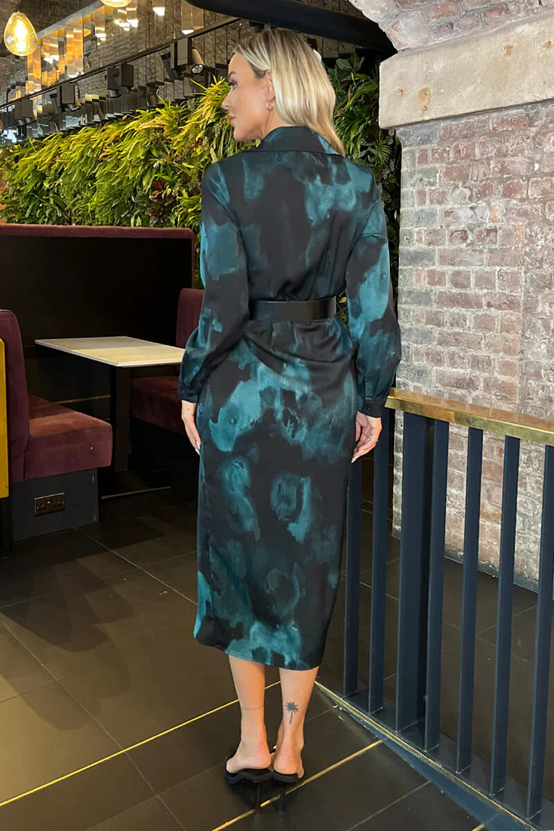 AX PARIS TEAL AND BLACK SMUDGE PRINT BELTED WRAP MIDI SHIRT DRESS