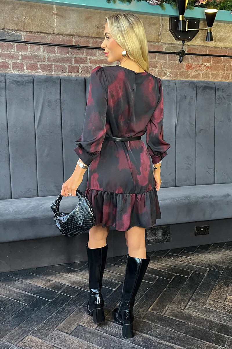 AX PARIS PLUM AND BLACK SMUDGE PRINT FRILL HEM BELTED MINI DRESS
