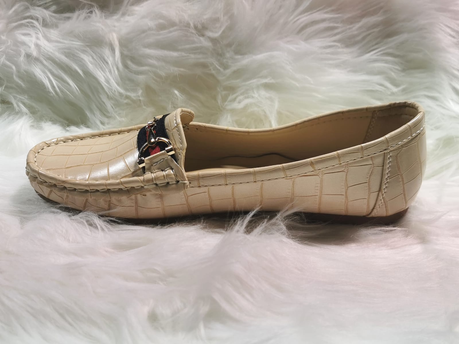 BEIGE CROC FAUX LEATHER CHAIN LOAFER
