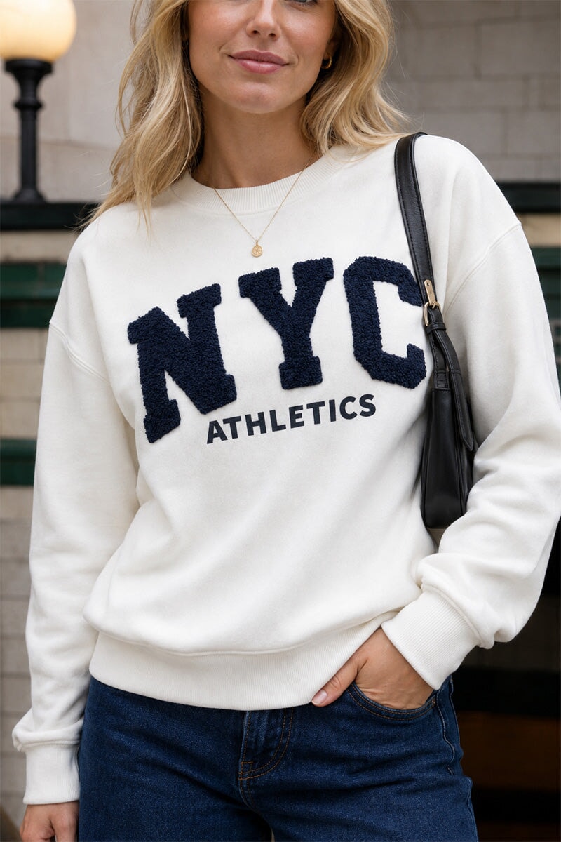 MARSHMALLOW NYC LOGO OVERSIZED SWEATSHIRT