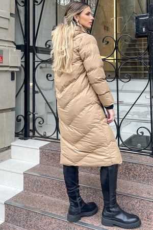 CAMEL HOODED PUFFER COAT WITH ZIP FRONT POCKETS