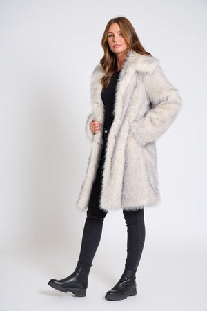 CREAM TIPPED FAUX FUR LONG JACKET