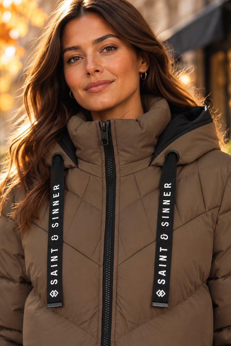 TAUPE HOODED PUFFER COAT WITH ZIP FRONT POCKETS