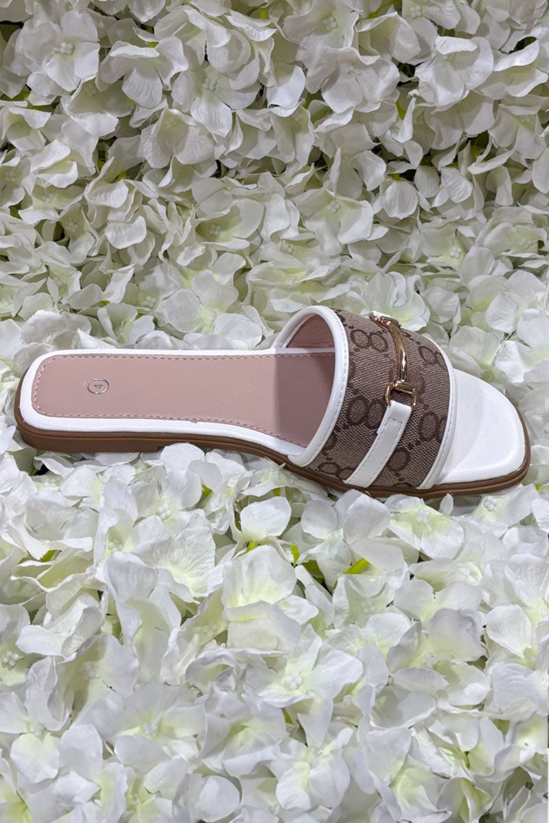 WHITE AND CAMEL LOGO GOLD BUCKLE SLIDER