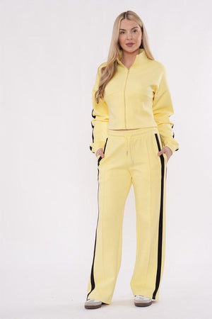 YELLOW CROPPED DOUBLE STRIPE ZIPPED SWEATSHIRT WITH WIDE LEG TROUSER