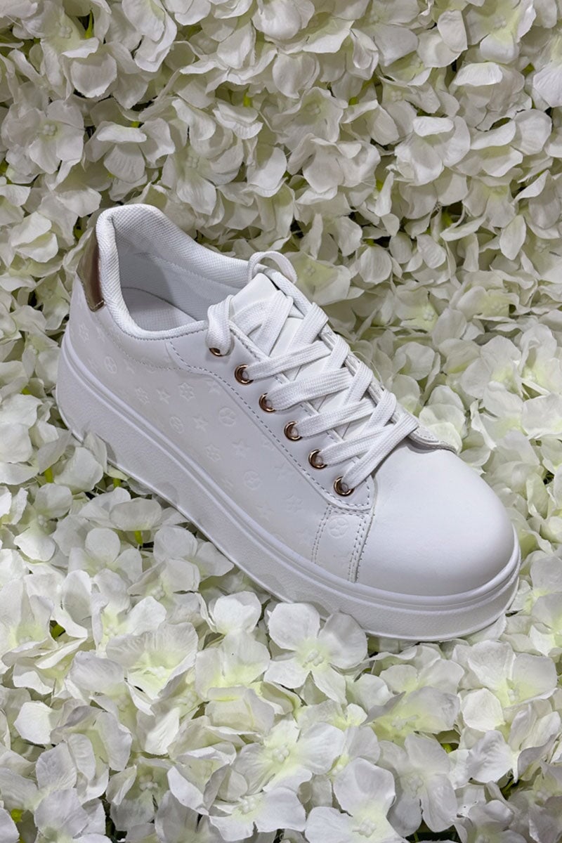 WHITE LOGO LACE UP PLATFORM TRAINER