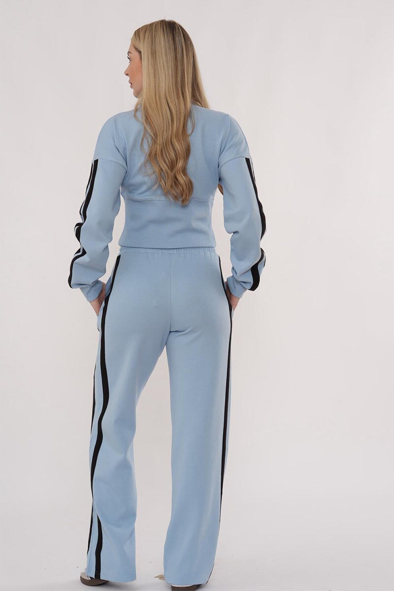 BLUE CROPPED DOUBLE STRIPE ZIPPED SWEATSHIRT WITH WIDE LEG TROUSER