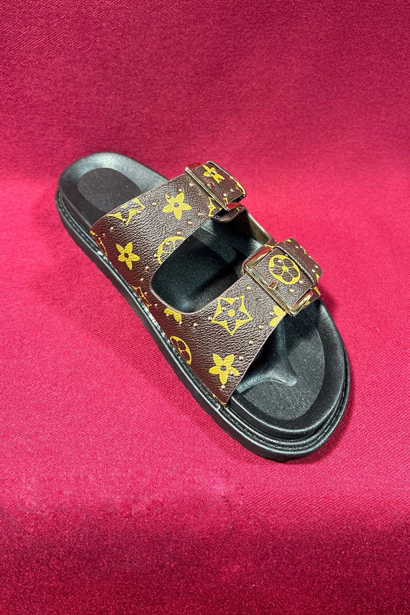 BROWN LOGO DOUBLE STRAP STUD SLIDER