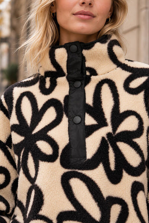 CREAM AND BLACK PATTERN PRINT 1/4 STUD TEDDY SWEATSHIRT