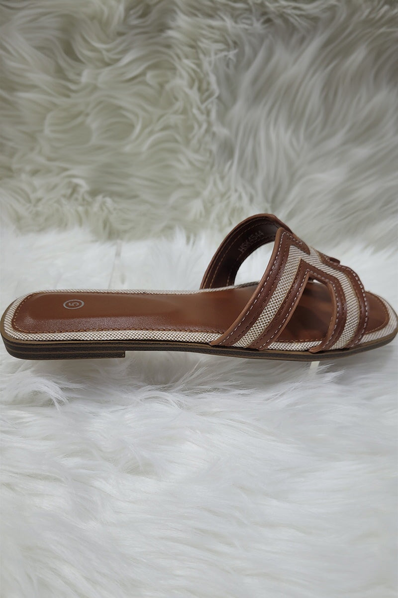 TAN CUT OUT WOVEN TRIM FAUX LEATHER SLIDER