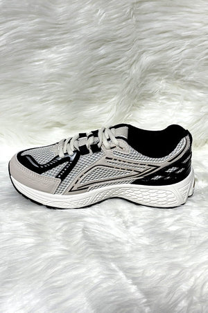 BLACK/BEIGE LOGO LACE UP CHUNKY RUNNER STYLE TRAINER