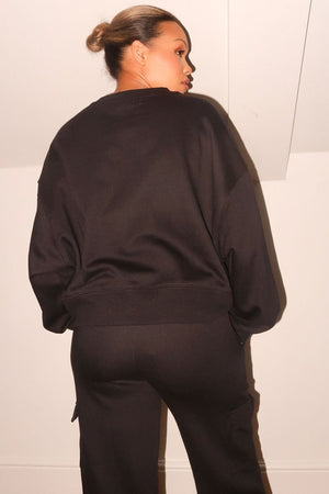 BLACK COMBAT POCKET CROPPED SWEATSHIRT