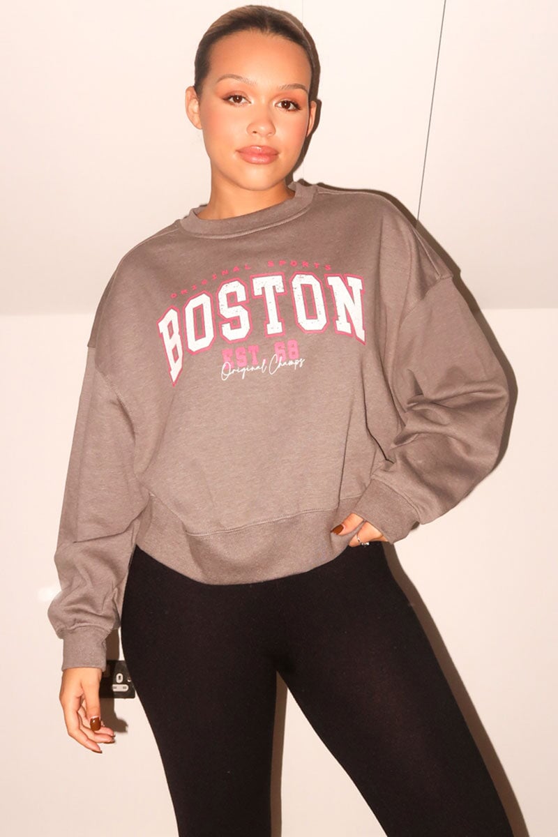 CHARCOAL BOSTON LOGO CROPPED SWEATSHIRT