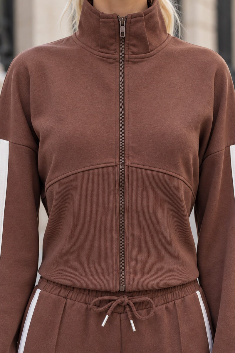 CHOCOLATE CROPPED DOUBLE STRIPE ZIPPED SWEATSHIRT WITH WIDE LEG TROUSER