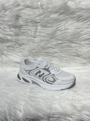 WHITE LOGO LACE UP CHUNKY RUNNER STYLE TRAINER