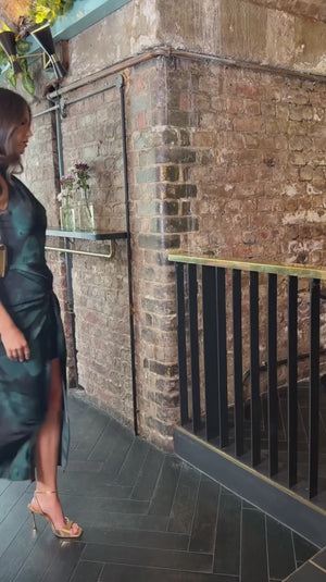 AX PARIS TEAL AND BLACK SMUDGE PRINT HALTER NECK KNOT SKIRT MIDI DRESS