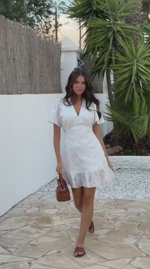 AX PARIS WHITE FLORAL BRODERIE V NECK FRILL HEM MINI DRESS