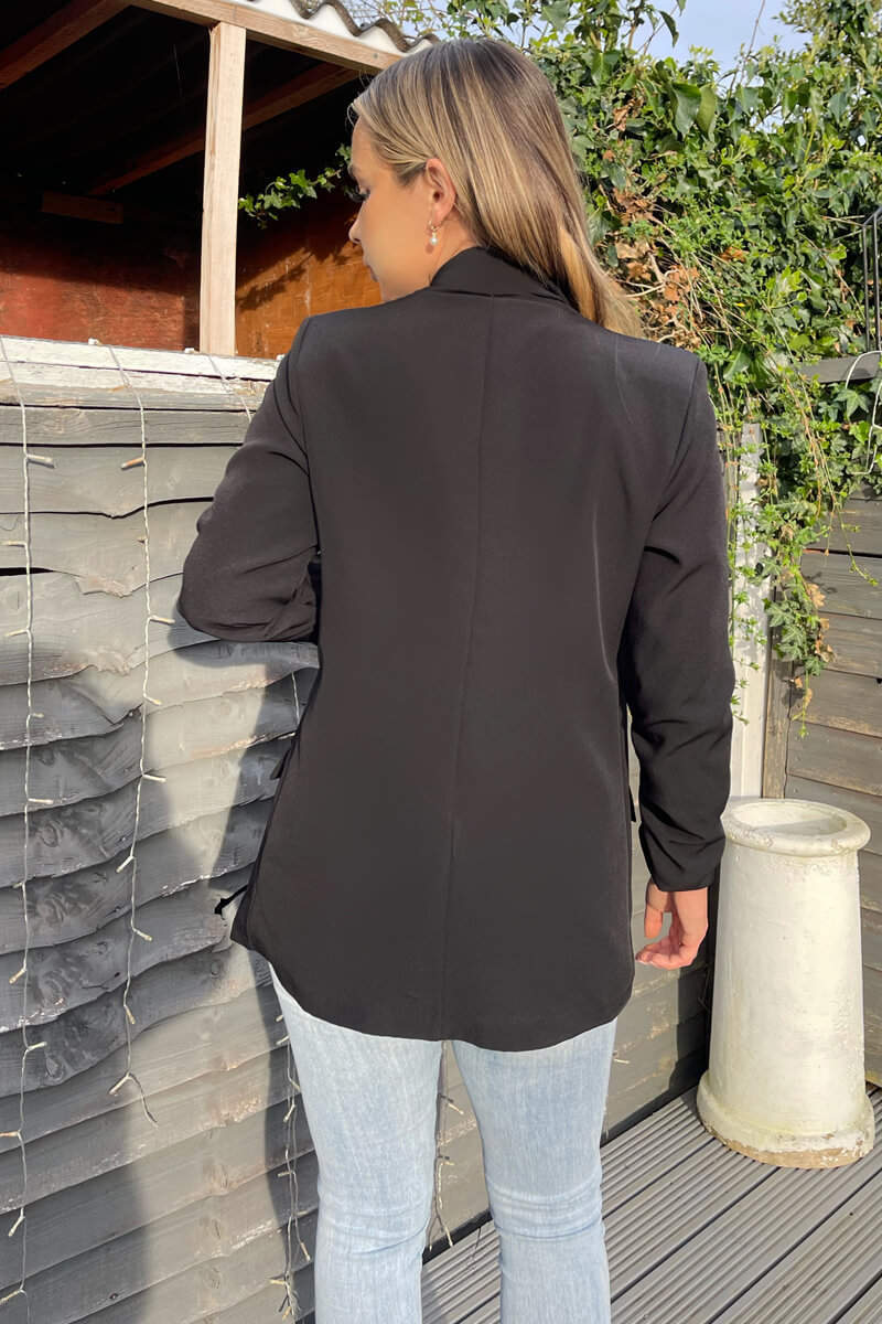 BLACK RUCHED SLEEVE BLAZER