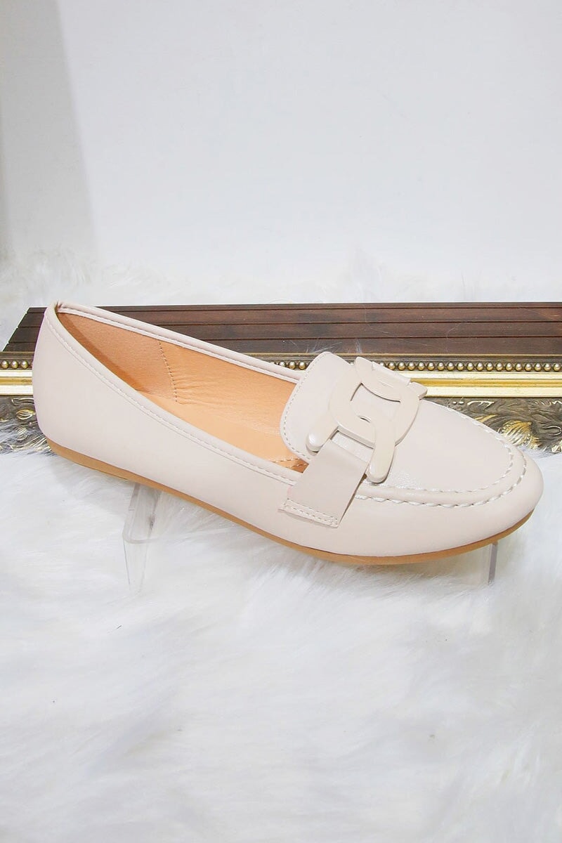 BEIGE CHAIN BUCKLE FAUX LEATHER LOAFER