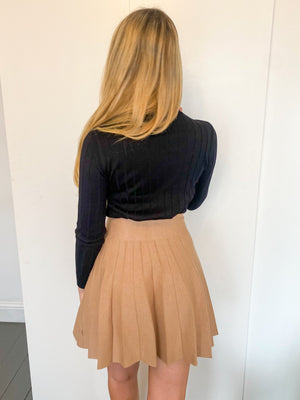 CAMEL KNITTED PLEATED SKIRT