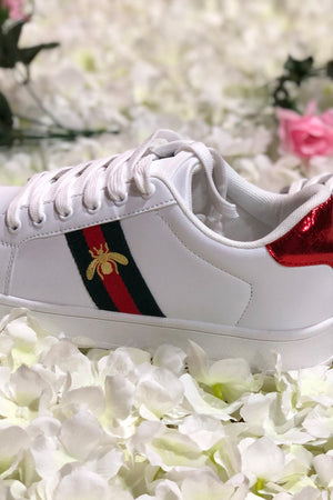WHITE LACE UP BEE LOGO TRAINER